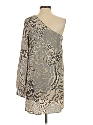 Elizabeth and James Casual Dress (view 2)