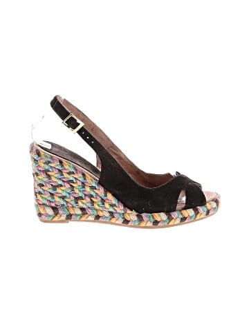 Unbranded Wedges (view 1)