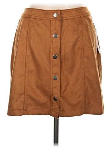 No Boundaries Casual Skirt (view 1)