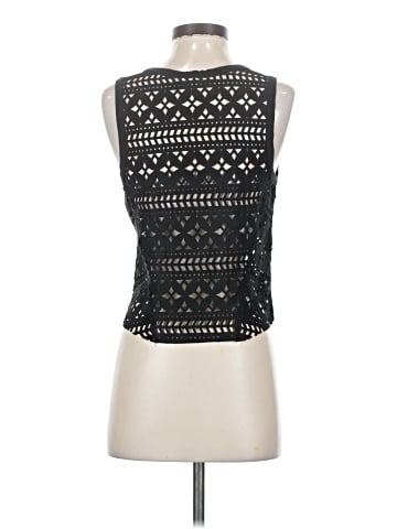 Leith Sleeveless Top (view 2)