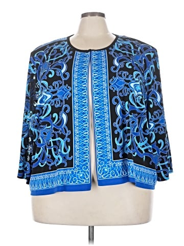 Maggie Barnes Kimono (view 1)