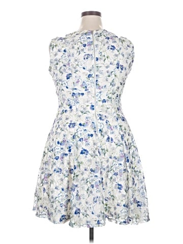 Danny And Nicole Cocktail Dress (view 2)
