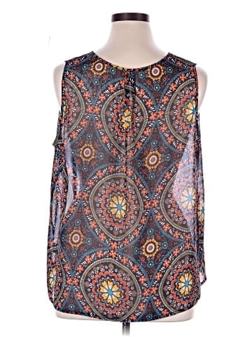 Fun2Fun Sleeveless Blouse (view 2)