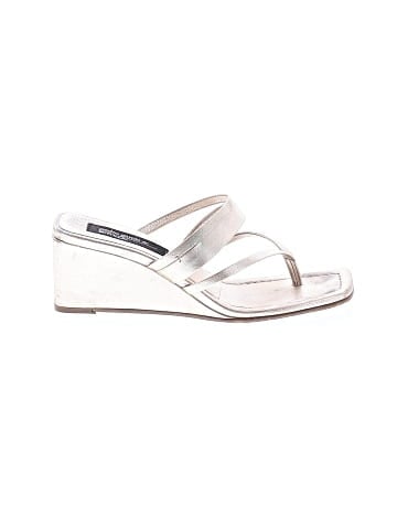 Pedro Garcia Wedges (view 1)