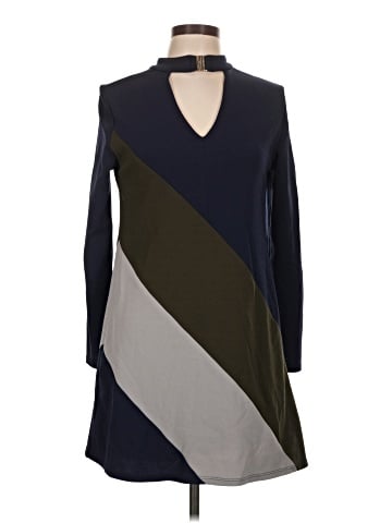 Slate & Willow Casual Dress (view 1)