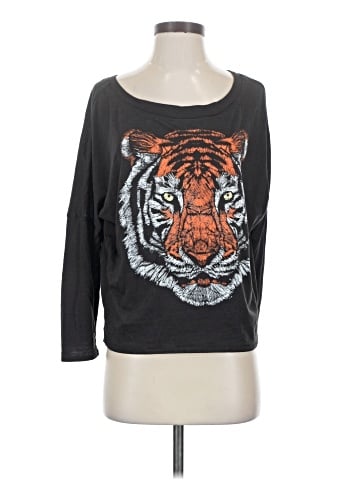 Chaser Long Sleeve Top (view 1)