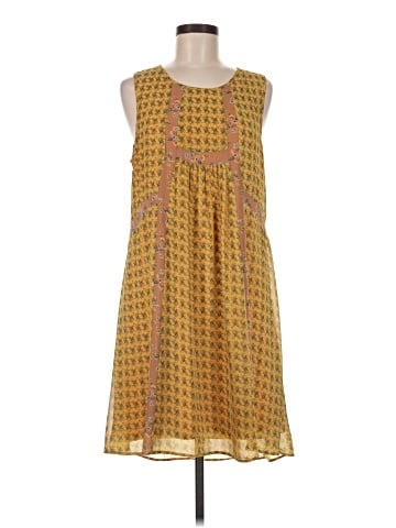 Signature Studio Casual Dress (view 1)
