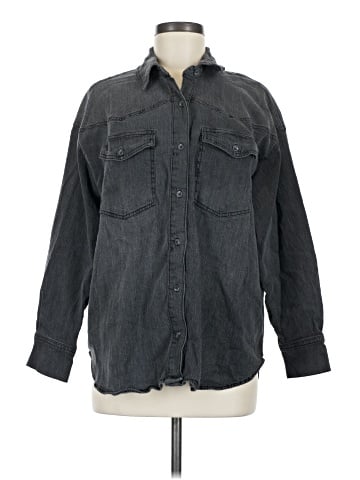 Gloria Vanderbilt Long Sleeve Button-Down Shirt (view 1)