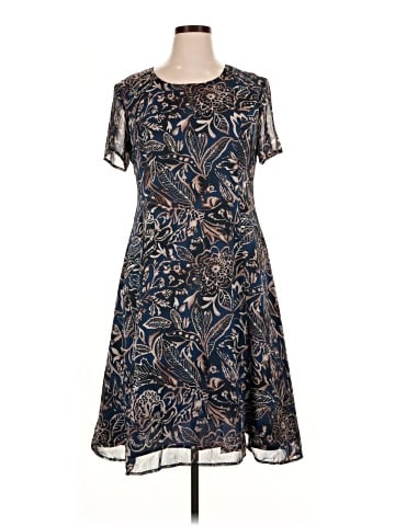 North Style Casual Dress (view 1)