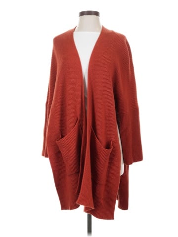 Natori Cardigan (view 1)