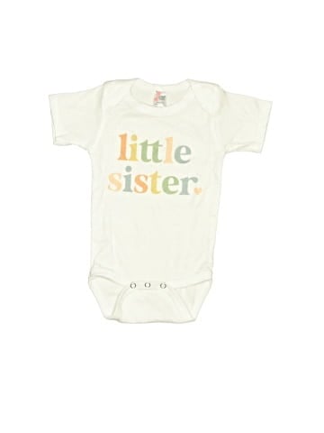 Laughing Giraffe Short Sleeve Onesie (view 1)