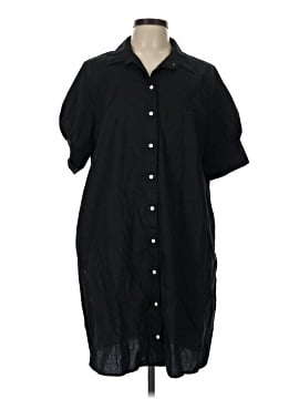 Old Navy Short Sleeve Button-Down Shirt (view 1)