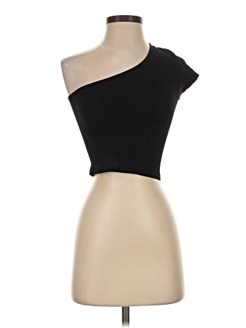 Urban Outfitters Short Sleeve T-Shirt (view 1)