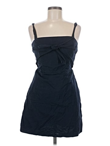 Abercrombie & Fitch Cocktail Dress (view 1)