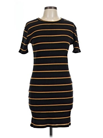 Trafaluc by Zara Casual Dress (view 1)