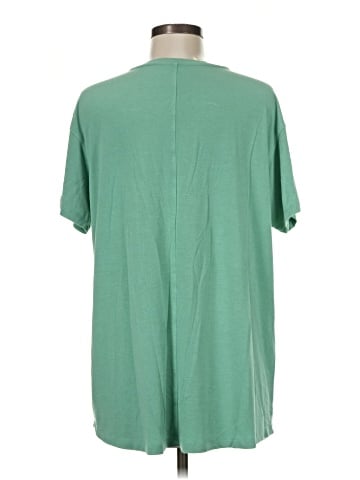 American Eagle Outfitters Short Sleeve T-Shirt (view 2)