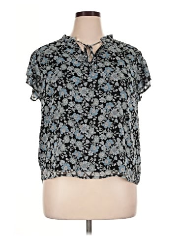 CeCe Short Sleeve Blouse (view 1)