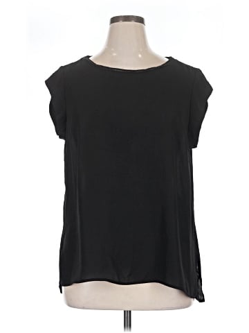 DR2 Short Sleeve Top (view 1)