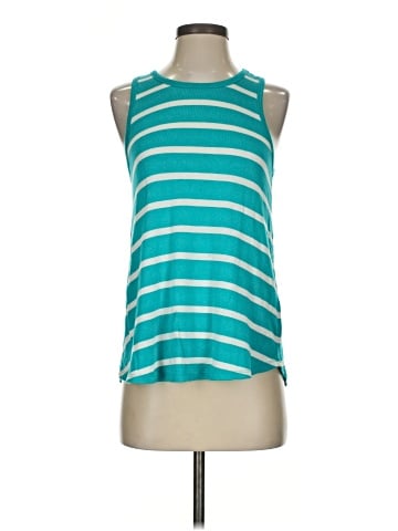 Akemi + Kin Sleeveless T-Shirt (view 1)