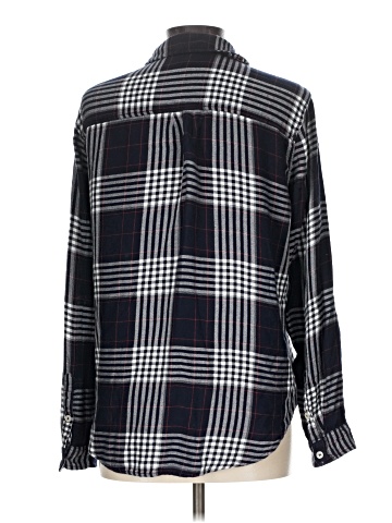 Forever 21 Long Sleeve Button-Down Shirt (view 2)