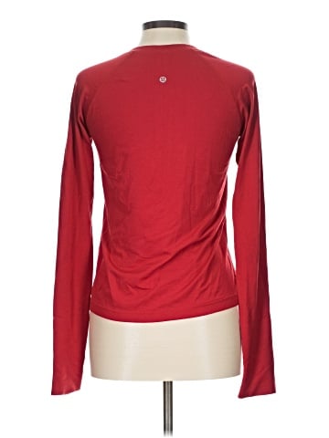 Lululemon Athletica Long Sleeve T-Shirt (view 2)