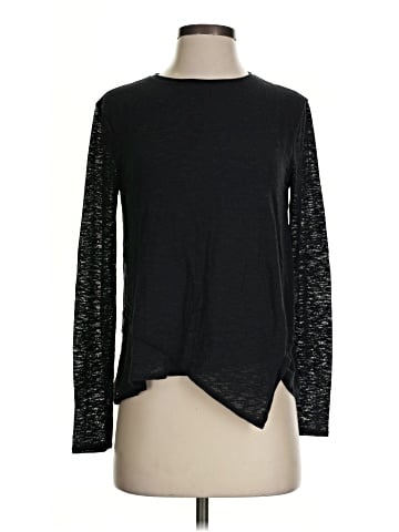 Lululemon Athletica Long Sleeve T-Shirt (view 1)
