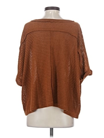 Charlotte Avery 3/4 Sleeve Top (view 2)