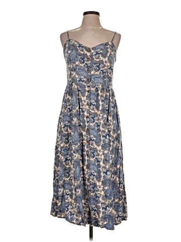 H&M Casual Dress (view 1)