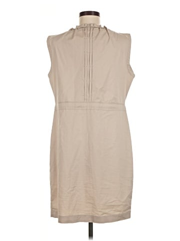 Elie Tahari Casual Dress (view 2)