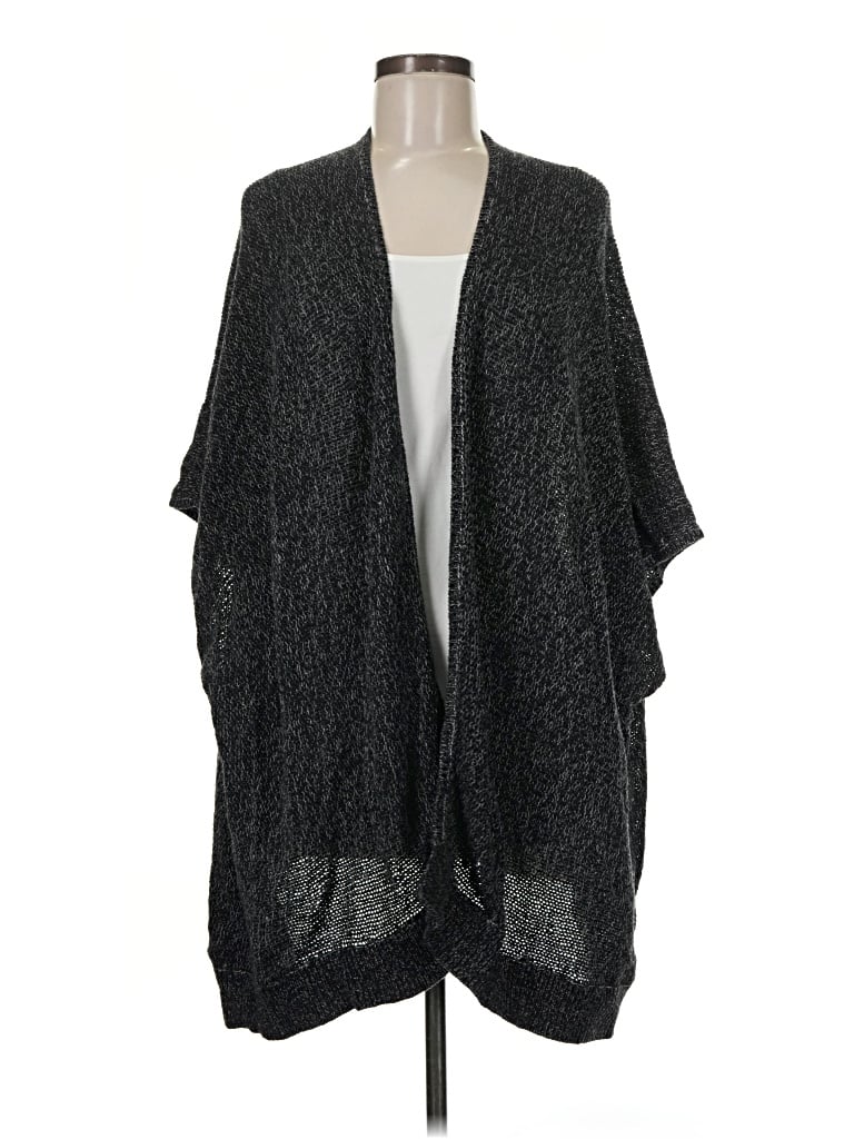 Dillard's Poncho: Gray Sweaters & Sweatshirts