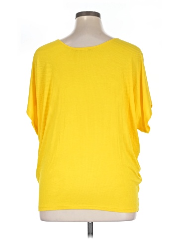 Cha Cha Vente 3/4 Sleeve T-Shirt (view 2)