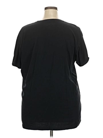 Assorted Brands Short Sleeve T-Shirt (view 2)