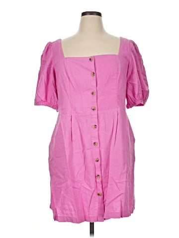 Old Navy Casual Dress (view 1)