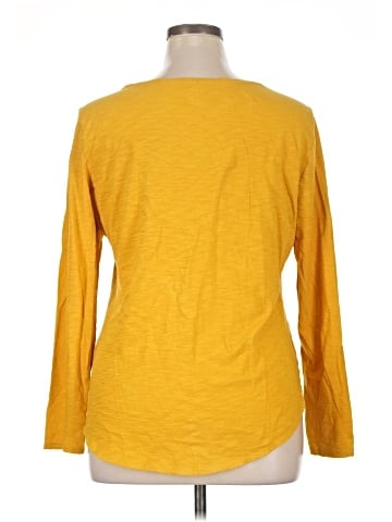 Old Navy 3/4 Sleeve T-Shirt (view 2)
