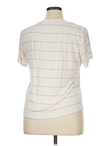 Amour Vert Short Sleeve T-Shirt (view 2)