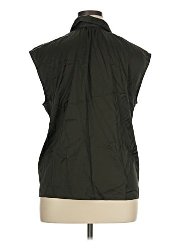 Banana Republic Sleeveless Button-Down Shirt (view 2)