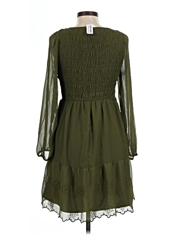 Old Navy Casual Dress (view 2)