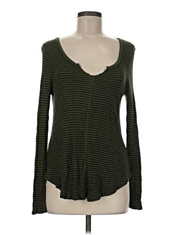 American Eagle Outfitters Long Sleeve T-Shirt (view 1)