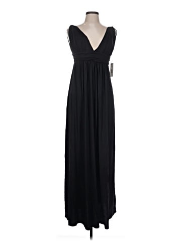 Carmen Marc Valvo Casual Dress (view 1)