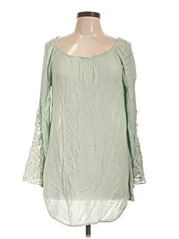 Blu Pepper 3/4 Sleeve Blouse (view 1)