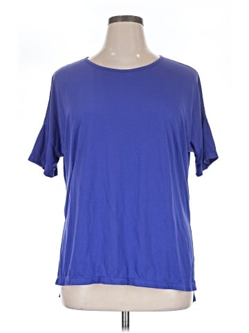Nike Active T-Shirt (view 1)