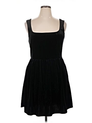 Old Navy Cocktail Dress (view 1)
