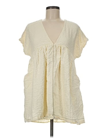 Urban Outfitters Short Sleeve Blouse (view 1)