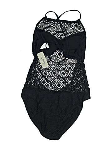 Kenneth Cole REACTION One Piece Swimsuit (view 2)