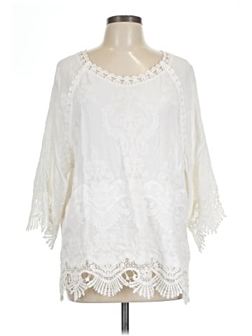 North Style 3/4 Sleeve Blouse (view 1)