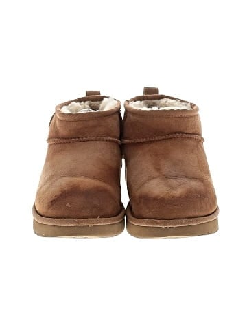Ugg Ankle Boots (view 2)