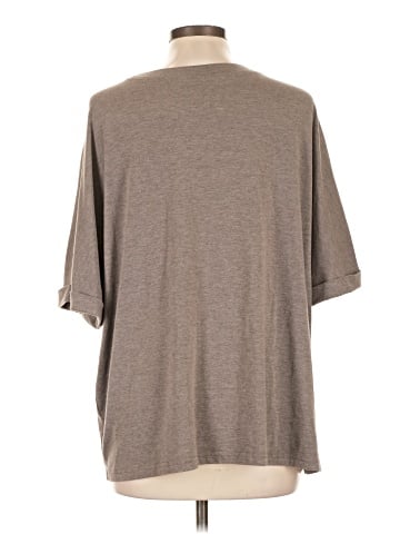 Unbranded 3/4 Sleeve T-Shirt (view 2)