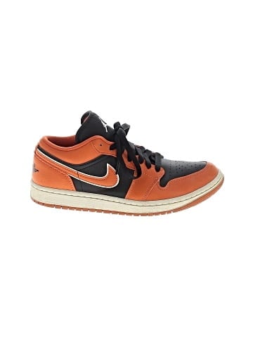 Air Jordan 1 Low SE "Sport Spice" Sneakers (view 1)