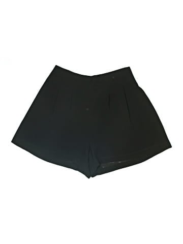 Veronica M. Shorts (view 1)