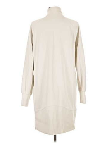 Lululemon Athletica Poncho (view 2)